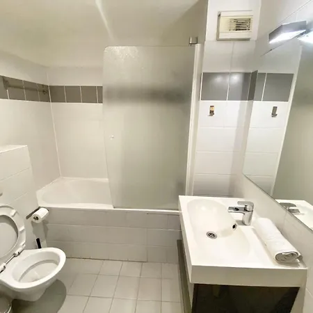 Service - Vue Sur Le Musee - 5 Apartament *